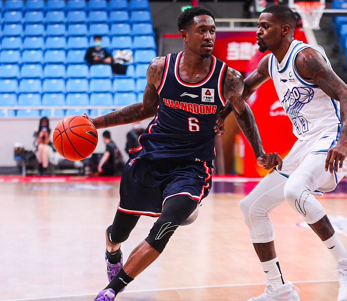 包含新奥尔良鹈鹕训练开放日，清晨迎来里程碑引欢呼，CBA常规赛在即，医务组通报恢复的词条